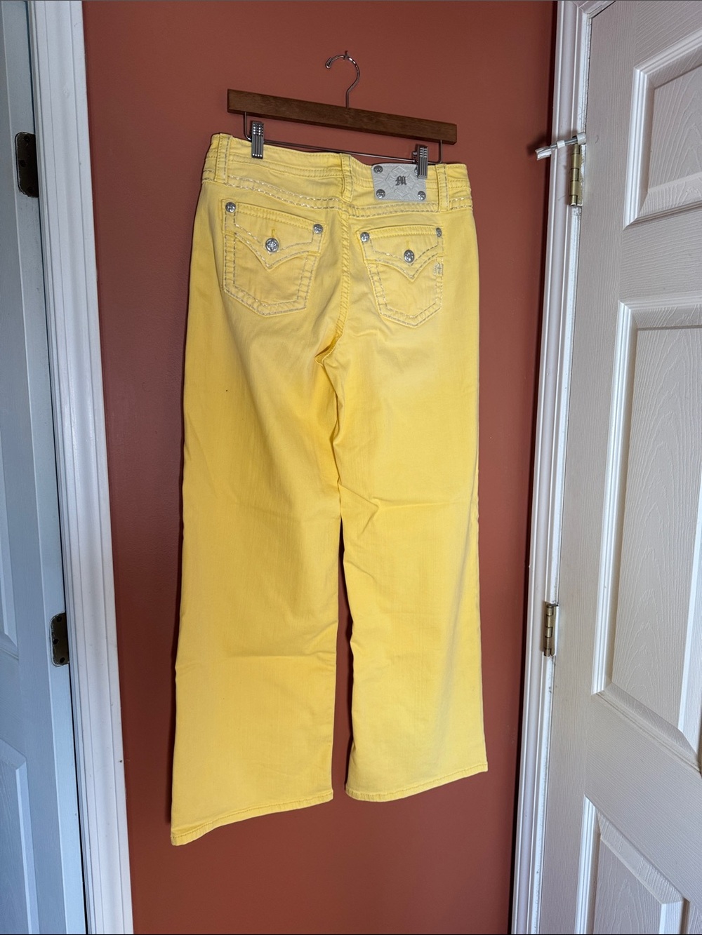 NWOT Miss Me Yellow Jeans
